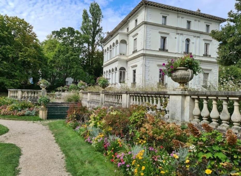 Grande Maison En Bords De Marne - 25 Min De Paris Κρετέιγ Εξωτερικό φωτογραφία